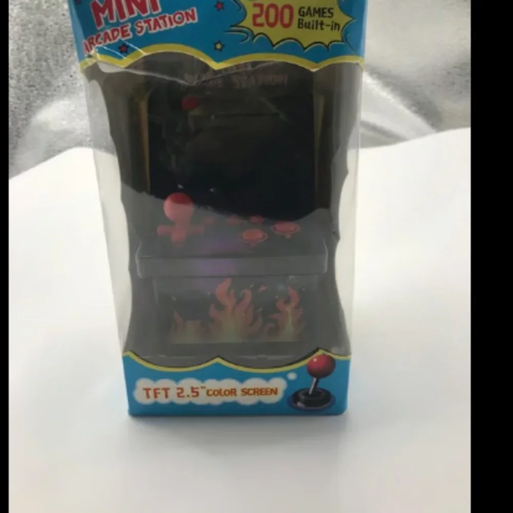 Mini Classic Arcade Game with 200 Games